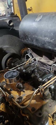 4B Cummins engine in a Case 75XT skid loader