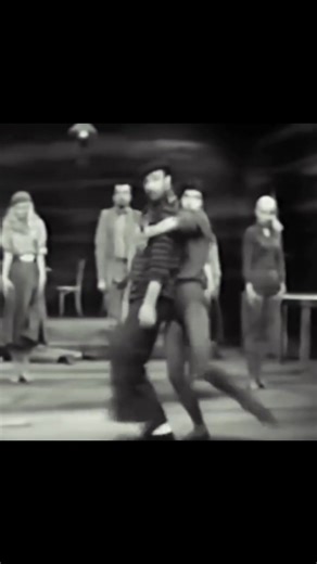 32K views · 1.3K reactions | Hoy me encanta nuestro sábado diferente!! Gene Kelly, Jeanne Coyne, Judith Dornys y otros bailarines en un especial de televisión, The Gene Kelly Show, 1959 bailando Do You Love Me del grupo The Contours. Feliz sábado de danza!! Fuente: i.needed.that2 | Ballet del Occidente | Facebook