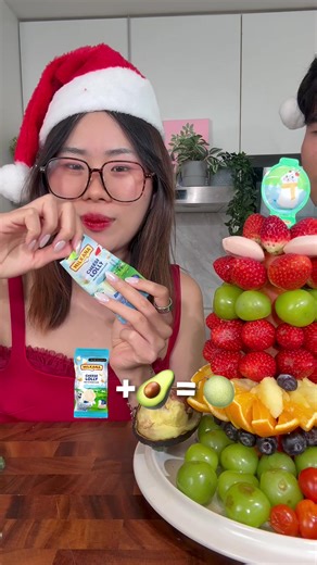 ชีสพี่หมี กินกับอะไรแล้วอร่อยยยย 🧀🫕 #pingpantira #คูมผิงกินเยอะ #CheeseLolly #ชีสพี่หมี