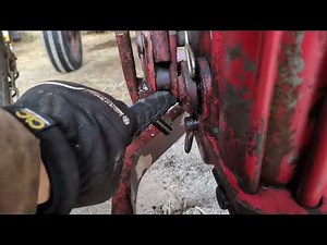 Farmall 560 Three Point/Two Point System and PTO Walkthrough