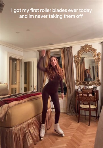 I grew up ice skating and now I make music and this is a dream. Watch out on the streets of NY I’m coming for you!!! #rollerskating #inlineskating #rollerskate #figureskating #iceskating