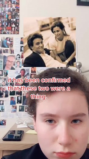 confirmed. #BeatsDaisyChallenge #matteney #friends #mondler #courteneycox #matthewperry #friendstv #love #relationship