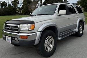 No Reserve: 1998 Toyota 4Runner Limited 4WD