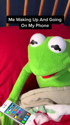 Me Waking Up And Going On My Phone Funny Compilation