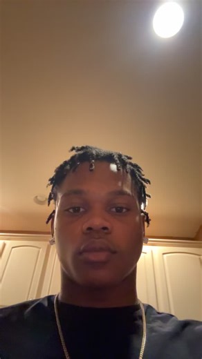 Damien |Fitness Coach (@realdamienrobinson)’s videos with original sound - Damien |Fitness Coach