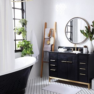 Bathroom cleaning cons: It's the bathroom. Bathroom cleaning pros: It's the smallest room in the house. Here's how to make it easier and faster. | Bed Bath & Beyond