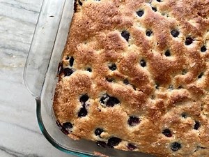 WHAT'S FOR BREAKFAST | BUTTERMILK BLUEBERRY BREAKFAST CAKE