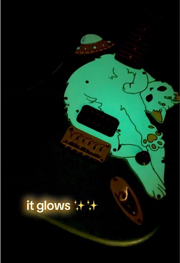 Transforming a Squier Bullet into an Alien Stratocatster