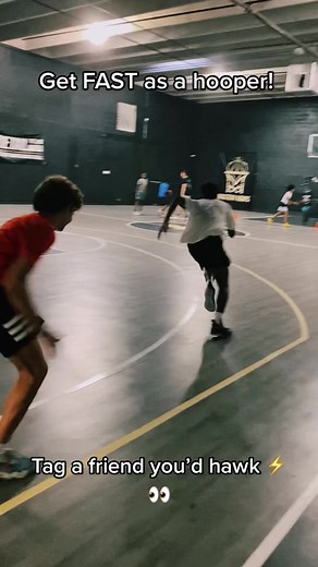 as hoopers, being able to sprint in curves is KEY. It’s almost all we do. Add in some competition and we have an amazing exercise to work with 🔬