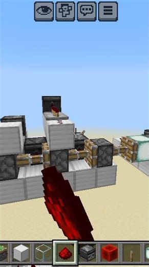 A triple-piston extender (Minecraft Bedrock Edition)