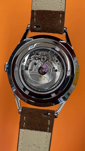 Have you read our blog yet? Beam me up! mechanical has landed in our permanent collection! Watch as the cogs twist and turn through the glass case back ⚙️ To find out more, read our blog here: https://bit.ly/3M4xTgX | Mr Jones Watches