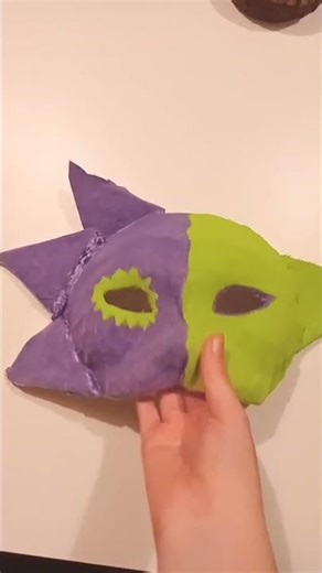 Bittergiggle mask cosplay!