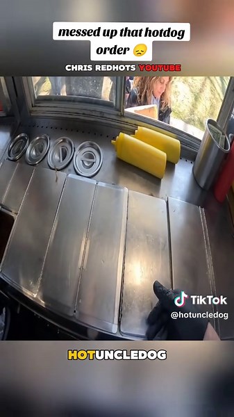 Messed Up Hotdog Orders: A Food Truck Experience