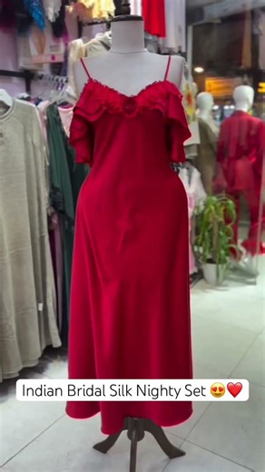 Indian bride’s first night, wrapped in elegance ✨👰