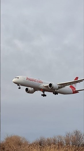 Boeing 787-9 Dreamliner (OE-LPM) Austrian Airlines/Flight from VIE to JFK