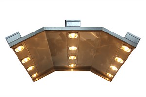 Three Row Heat Lamp Horse Solarium | Horse Solarium