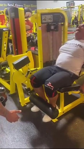 9.1K views · 902 reactions | #motivationmonday Leg Day! I always start my leg workouts with leg extensions. Here is my last set of leg extensions after 4 sets of 20 reps increasing tbe weights each set until I get to the heaviest set which I do a triple drop set with the last set doing Partials and negatives to really go to total failure! #legday #dropsets | Rich Gaspari | Facebook