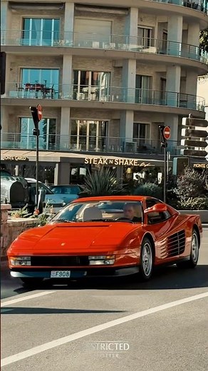 Ferrari Testarossa Monospecchio