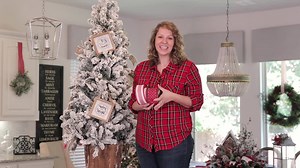 153K views · 2.1K reactions | Ribbon can feel intimidating, but it doesn't have to! Follow along to learn designer tips and ticks for choosing coordinating ribbons and utilizing them in your Christmas tree! | Decorator's Warehouse | Facebook
