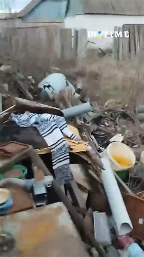 A hailstone hit the house and did not explode, 14 people were saved.