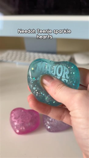 The best fidgets to take outside with you 🎒