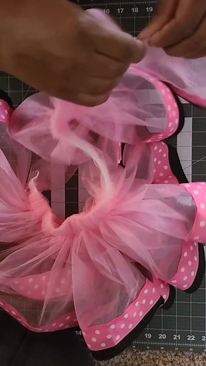 Minnie Mouse Tutu Tutorial #minniemouse #tutu #minniemousetutu #sewingtutorial #MyAncestryStory #DealGuesser #burthdayoutfit