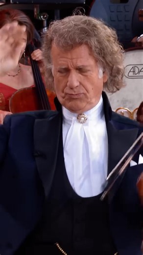 18K views · 1.1K reactions | The Platin Tenors perform Nessun Dorma A true gift to the world of music.  | Classical Art | Facebook