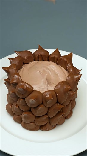 13K views · 68 reactions | I learned this trick from a pastry chef! The whole family is surprised!  #recipes #fyp #food #cook #desert | Monicque Vetuz Hernandez | Facebook