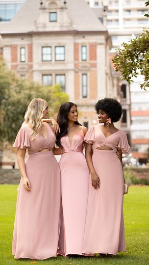 Details on our VIP bridesmaid addition 💗 Schedule your appointment today www.elizabethannsbridal.com #sistersforlife #bridesmaids #maidofhonor #vip #wedding #bride | Elizabeth Ann's Bridal Boutique