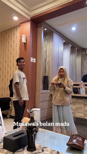 Mudawali leuh podkeh langsung kita antar utk bulan madu @mudawali89 @Kkaboy_teMANS #sidiqhp #promomakanharian #podkehmudawali #podcastaceh #podkehsidiqhp