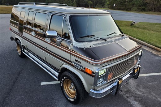 Vortec-Powered 1988 Chevrolet G20 Conversion Van