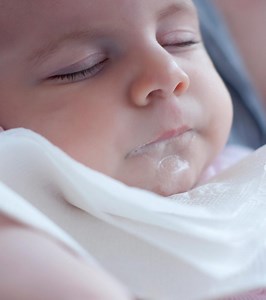 Vomiting In Babies: 10 Causes, Remedies & When To See A Doctor