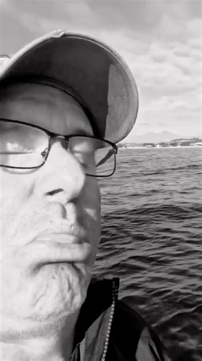 Pond Prowler on Glass!