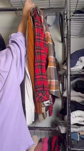 2.7K views · 27 reactions | Your fall reset starts here ✨ These quick cleaning tasks make your home feel fresh, cozy, and ready for the season. Save this checklist for your next clean! #FallCleaning #CleanHome #CleaningTips #CozyHome #FallVibes #CleaningChecklist #HomeRefresh #Declutter #FreshStart #CleanWithMe #SeasonalCleaning | Homeaglow | Facebook