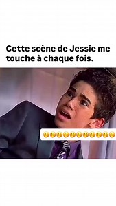 🎬 : Jessie – Série comique jeunesse qui suit Jessie Prescott, une jeune femme ambitieuse venant du Texas qui déménage à New York pour réaliser ses rêves. Elle devient la nounou de quatre enfants très différents d’une famille aisée, naviguant entre situations hilarantes et leçons de vie. Acteurs principaux : Debby Ryan (Jessie), Peyton List, Cameron Boyce, Karan Brar, Skai Jackson Genre : Comédie, Famille Disponible sur : Disney #jessie #disneychannel #seriejeunesse #comediefamiliale #debbyryan 