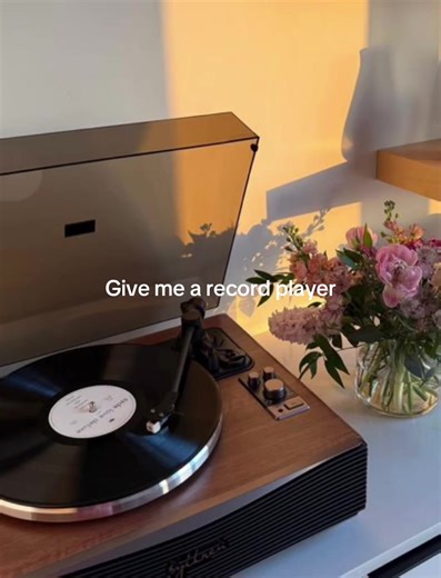 The Ultimate Vinyl Experience with Billy Joel