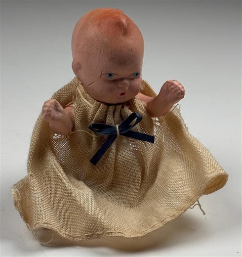 Ancienne poupée de 3 po. tout en biscuit, vers 1910 | Poupée maison de poupée effrayante | Penny Toy allemand d'avant-guerre - Etsy France