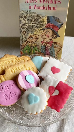 不思議の国のアリス クッキーレシピ