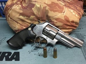 S&W 44 Magnum Mountain Gun - A Review