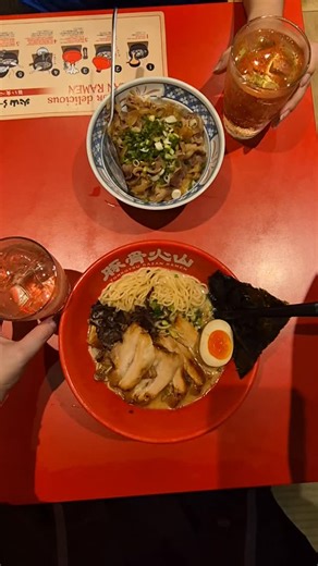 Two friends, two cravings, zero problem😎 We got you covered! 🍜🍚 #tonkotsukazan #volcanoramen #sgfood #ramensg #japanesefood | Tonkotsu Kazan