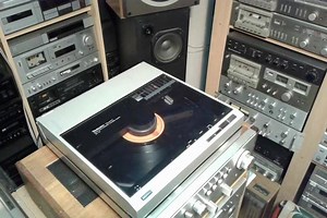 6.2K views · 203 reactions | Technics SL 10 Playing Upside Down www.1001hifi.com | 1001HiFi | Facebook
