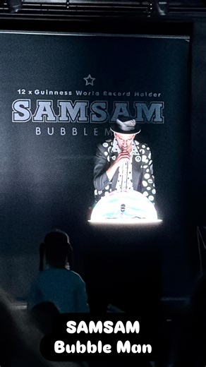 Misha Woodward on Instagram: "SAMSAM BUBBLEMAN We were invited to watch @samsam.bubbleman in Brighton again this year. The kids were once again wowed by him and loved the new additions to the show (did someone say UV bubbles??!!). Felix is determined to get on stage next year so it seems we may has a new Christmas tradition in the making - I’ve got to say it’s nice to have something a bit different in the festive calendar! Sam has 10 more shows left now before the end of December, if you’ve got 