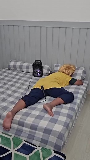 Magic mask #xuandongvlog #viral #usa_tiktok #funny