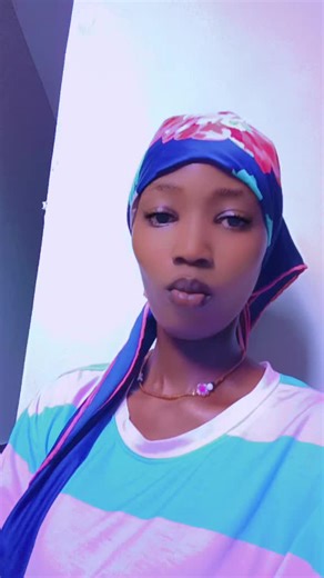 Alyah Elzeus (@alyah.elzeus)’s videos with original sound - 𝑪𝒓𝒐𝒘𝒏 𝒀𝒐