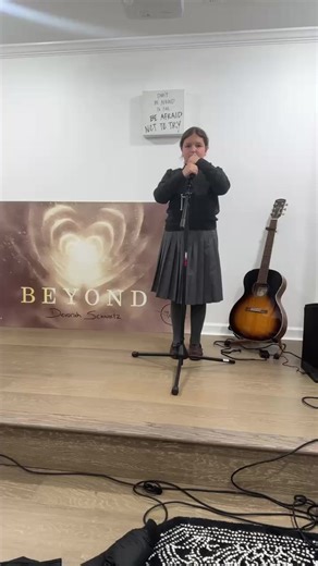 Devorah Schwartz | Come into my voice studio 🎤✨and join Miriam’s voice lesson🤗 | Instagram