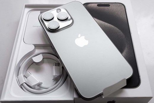 ‘Your iPhone is recording’ warns Apple over true meaning of clock's four colors