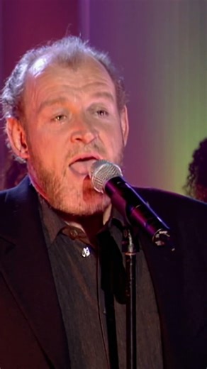 Joe Cocker puts his soul into “Could You Be Loved” 🔥🎤 #JoeCocker #CouldYouBeLoved #Live1997