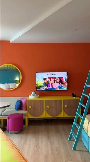 Signature Queen Room Tour - Universal Kids Resort