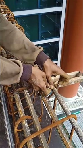 Manual Rebar Tying on High-Rise Construction | Skilled Ironworker at Work