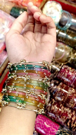 Chhavi Panjwani on Instagram: "✨🪷Tried Viral Bangles🪷✨ @meeshoapp [Viral glass bangles, viral bangles, bangles, bangles haul, trending, meesho finds, meesho haul] #glassbangles #viralbangles #viral #meeshofind #fyp"